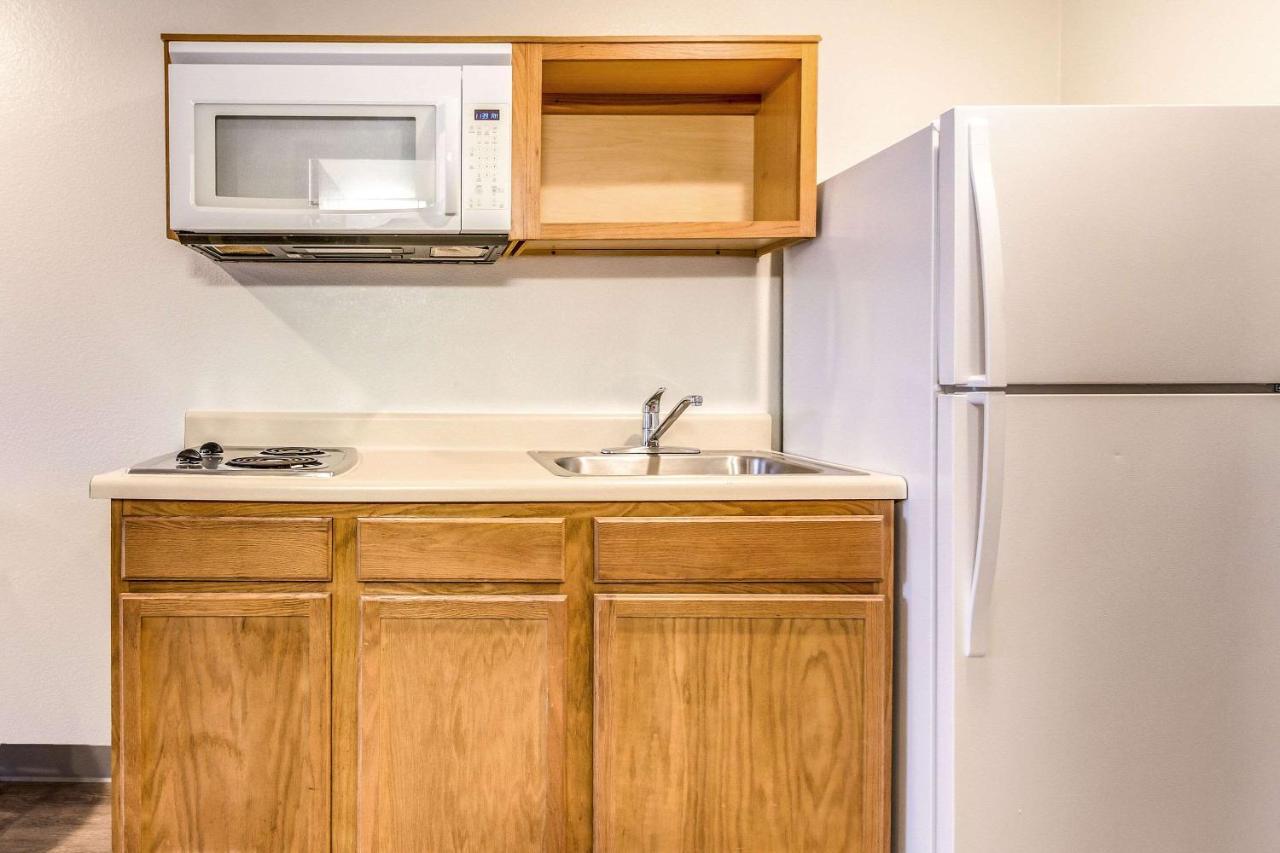 Woodspring Suites Houston ベイタウン エクステリア 写真