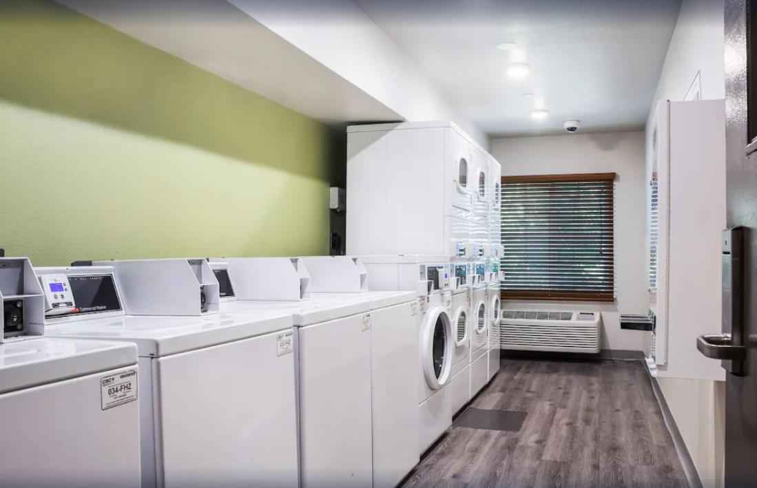 Woodspring Suites Houston ベイタウン エクステリア 写真