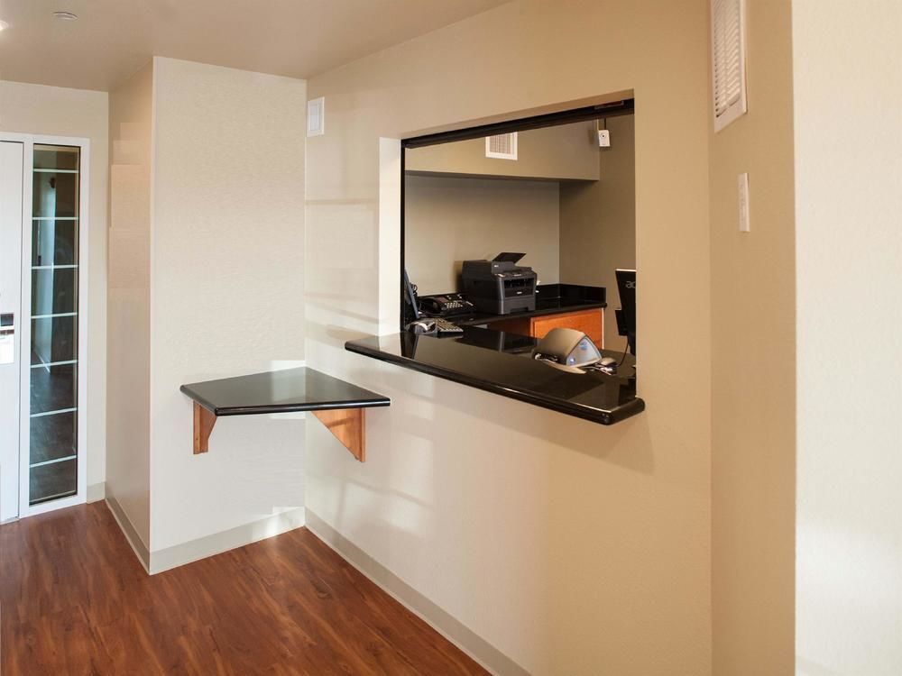Woodspring Suites Houston ベイタウン エクステリア 写真